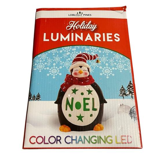 Loblolly Pines Holiday Luminaries Color Changing Ceramic Christmas Penguin NEW - Picture 1 of 12
